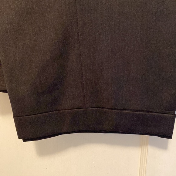 Jos A Bank Charcoal Black Signature Collection Suit 44R - Picture 6 of 9